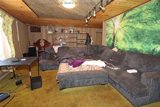 1201 MacCorkle Avenue Se, Charleston, WV 25304