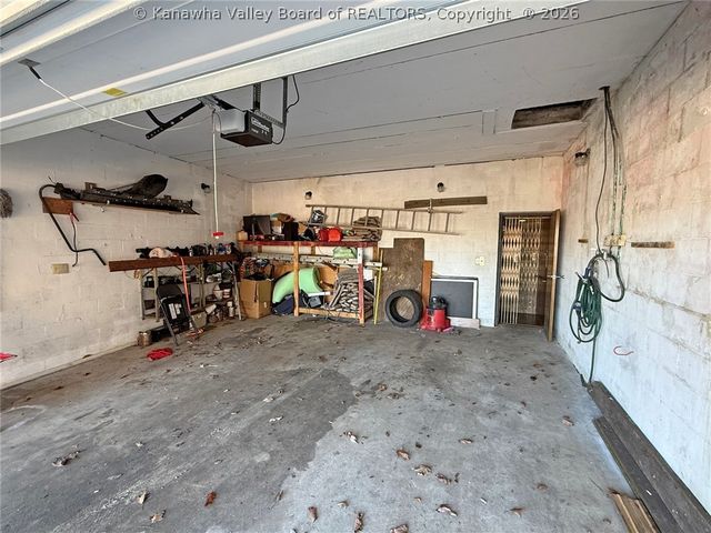 1201 MacCorkle Avenue Se, Charleston, WV 25304