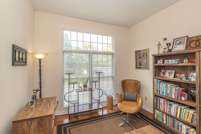 4324 Lohr Road, Ann Arbor, MI 48108