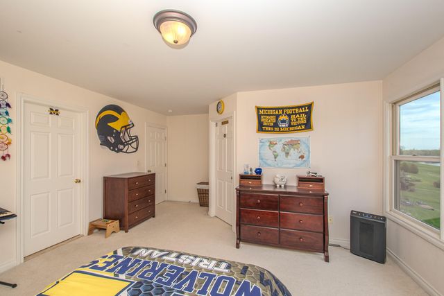 4324 Lohr Road, Ann Arbor, MI 48108