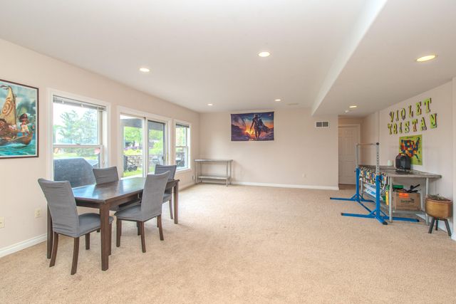 4324 Lohr Road, Ann Arbor, MI 48108