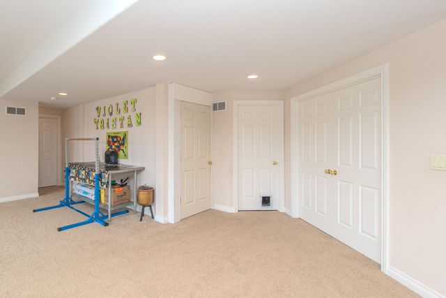 4324 Lohr Road, Ann Arbor, MI 48108