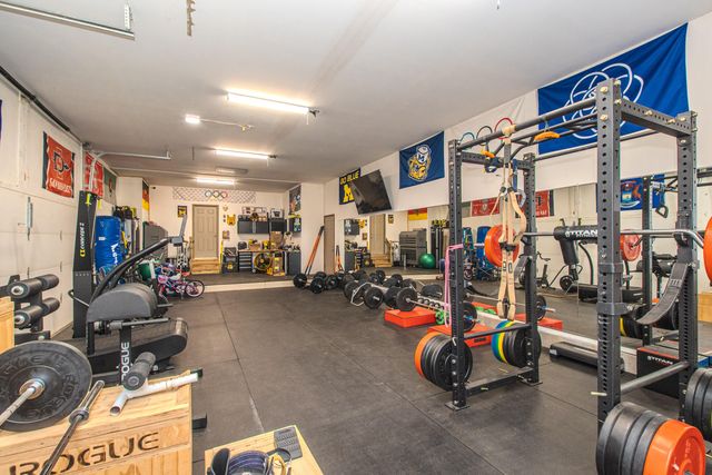 4324 Lohr Road, Ann Arbor, MI 48108