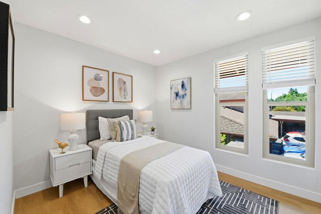 209 E Red Oak Drive F, Sunnyvale, CA 94086