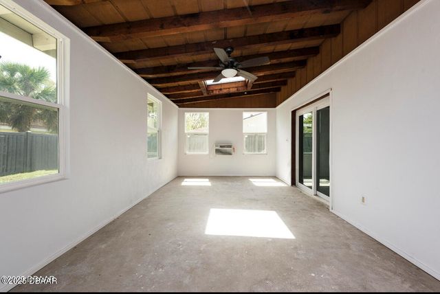 915 Sandle Wood Drive, Port Orange, FL 32127