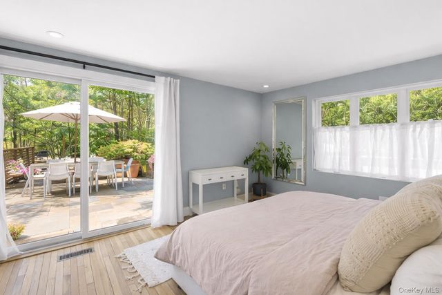 33 Peters Path, East Hampton, NY 11937