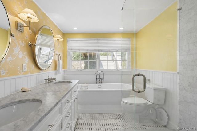 33 Peters Path, East Hampton, NY 11937