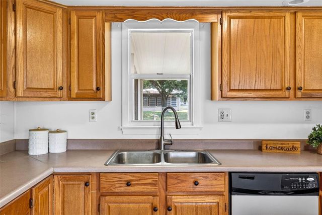 39901 OTIS ALLEN ROAD, Zephyrhills, FL 33540