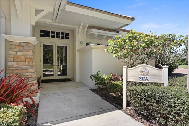 5172 SE Club Way 207, Stuart, FL 34997