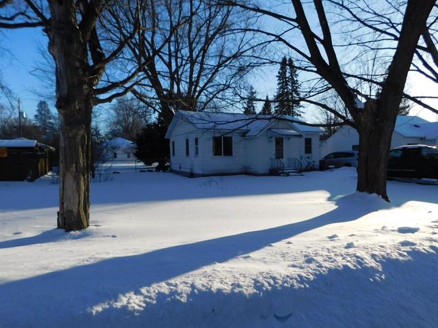1407 E 7TH STREET, Merrill, WI 54452