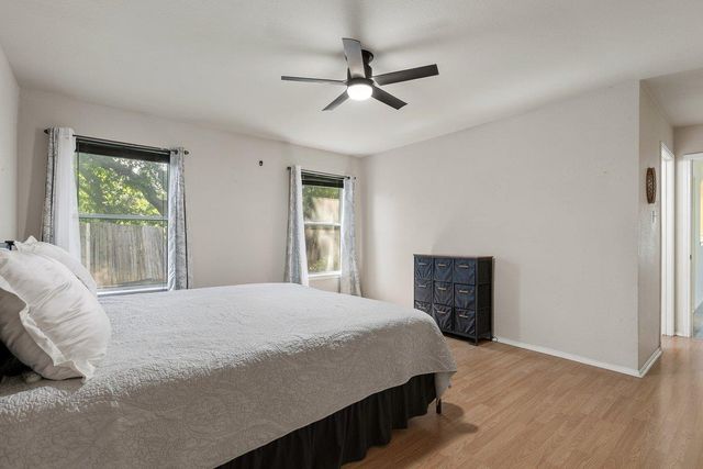101 Presidio DR, Leander, TX 78641