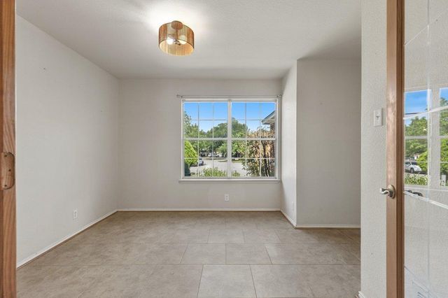 101 Presidio DR, Leander, TX 78641