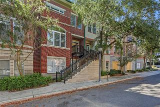 132 NE 4TH STREET, Gainesville, FL 32601