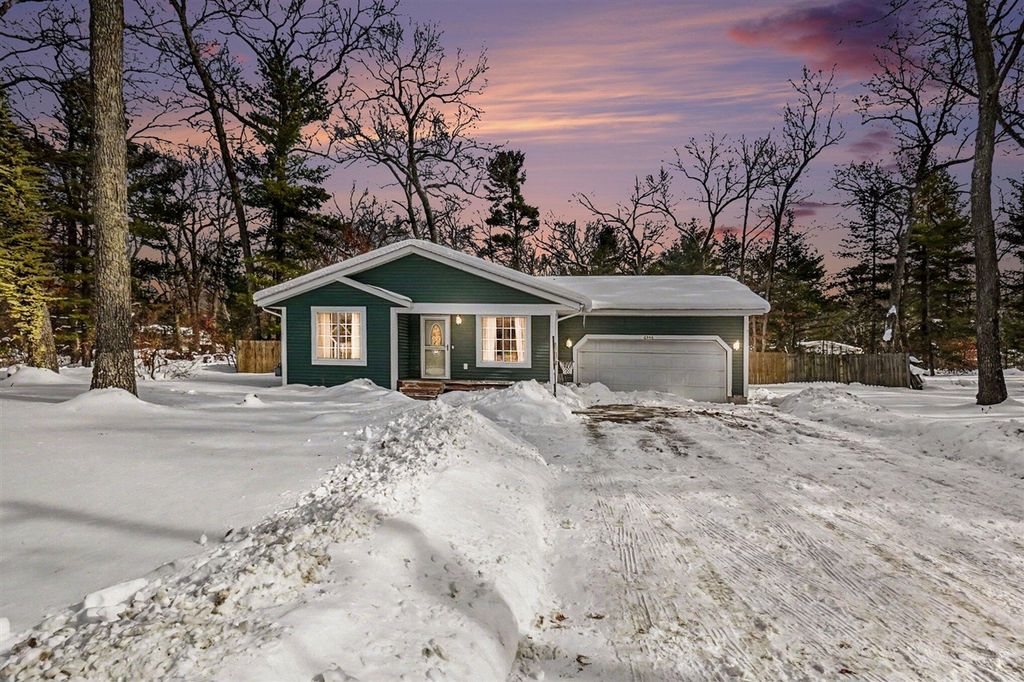 6446 Automobile Road, Twin Lake, MI 49457