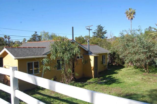 736 Mar Vista Drive, Vista, CA 92081