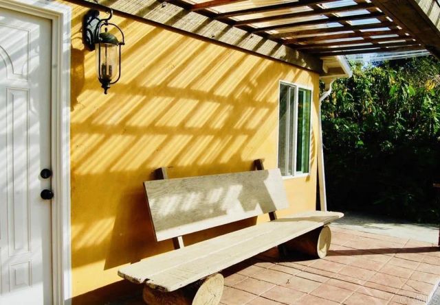 736 Mar Vista Drive, Vista, CA 92081