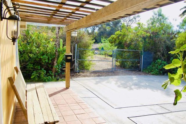 736 Mar Vista Drive, Vista, CA 92081