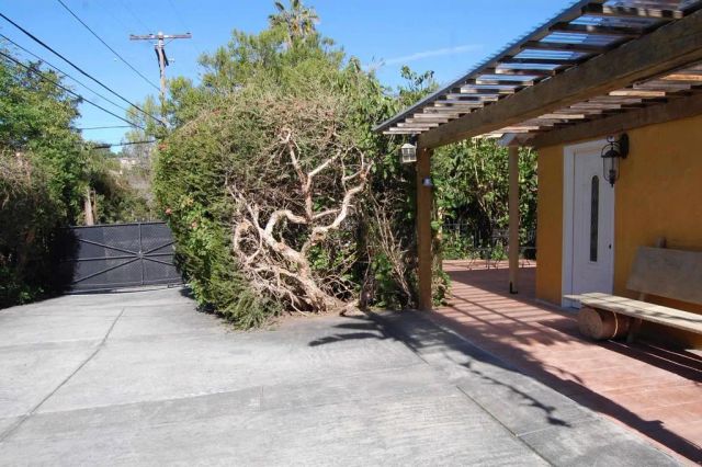 736 Mar Vista Drive, Vista, CA 92081