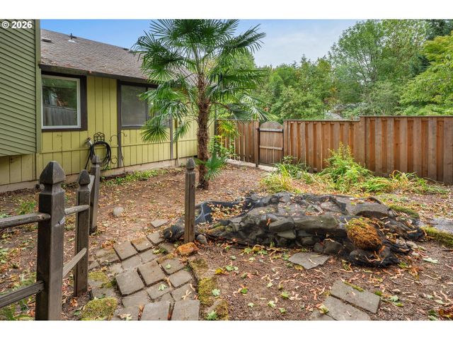 9070 Sw 130TH Ave, Beaverton, OR 97008