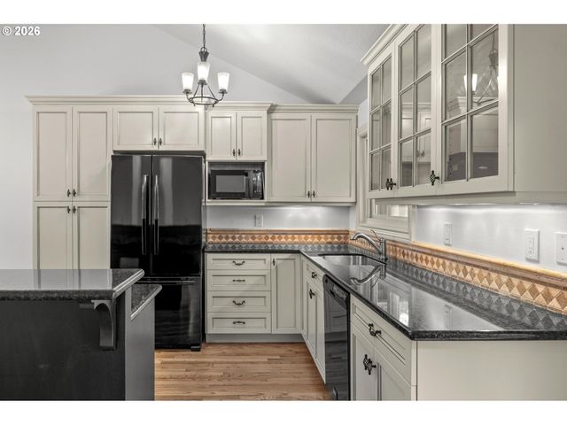 9070 Sw 130TH Ave, Beaverton, OR 97008