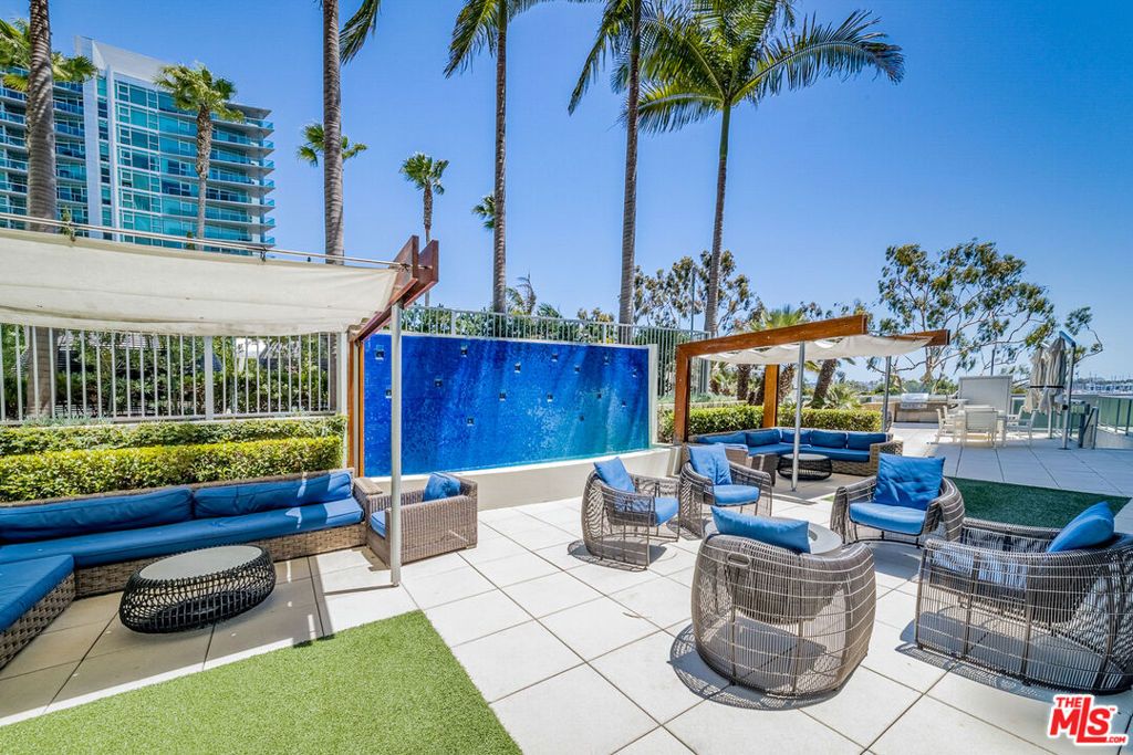 Image 28 of property listing at 13700 Marina Pointe Drive 1018, Marina Del Rey, CA 90292