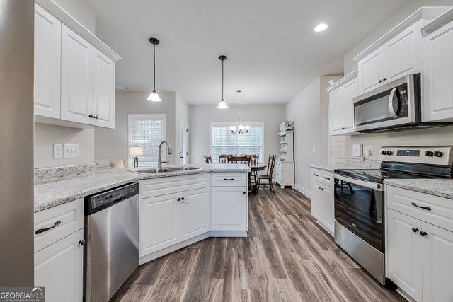 221 Timberlake Drive, Guyton, GA 31312