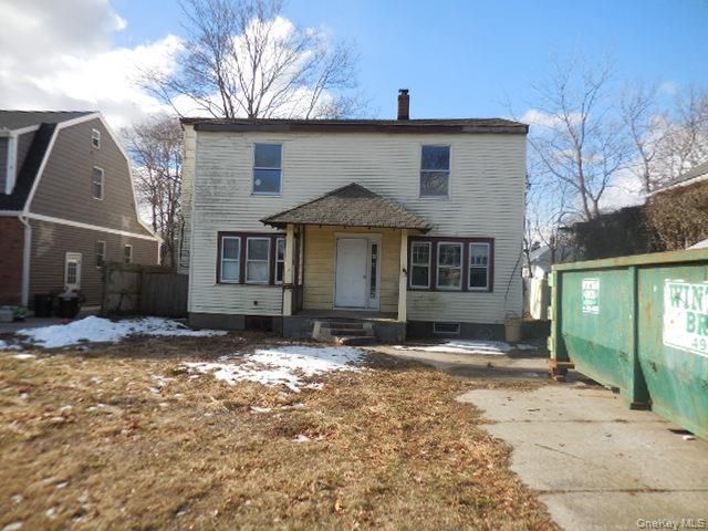 306 Greeley Avenue, Sayville, NY 11782