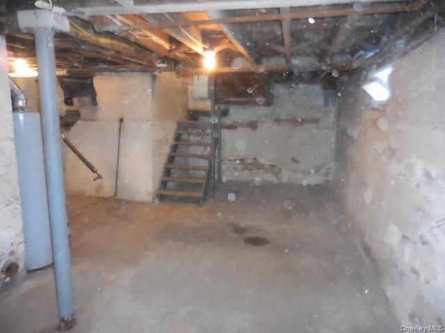 306 Greeley Avenue, Sayville, NY 11782