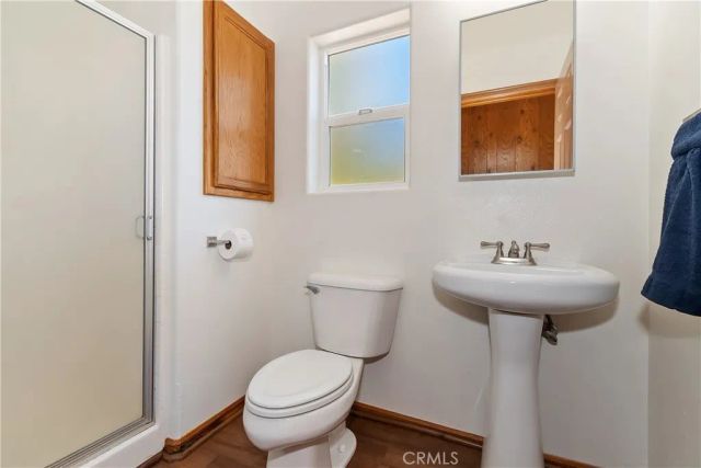 23903 Skyland Drive, Crestline, CA 92325