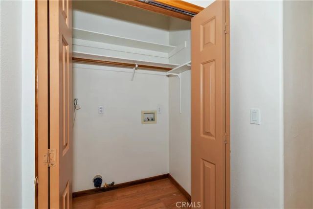 23903 Skyland Drive, Crestline, CA 92325
