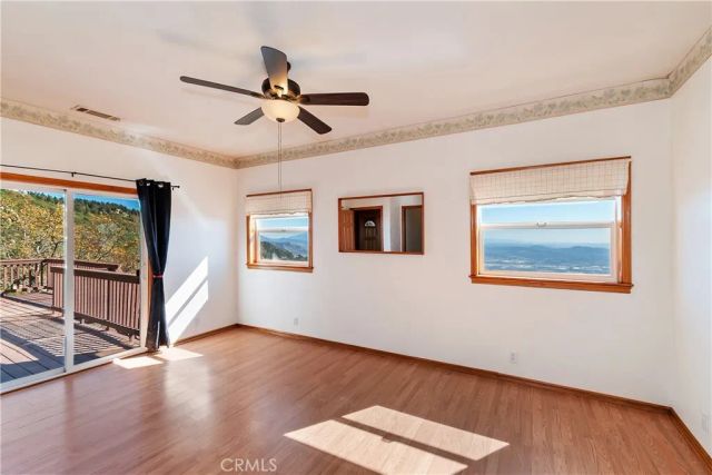 23903 Skyland Drive, Crestline, CA 92325