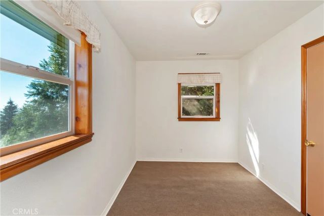 23903 Skyland Drive, Crestline, CA 92325