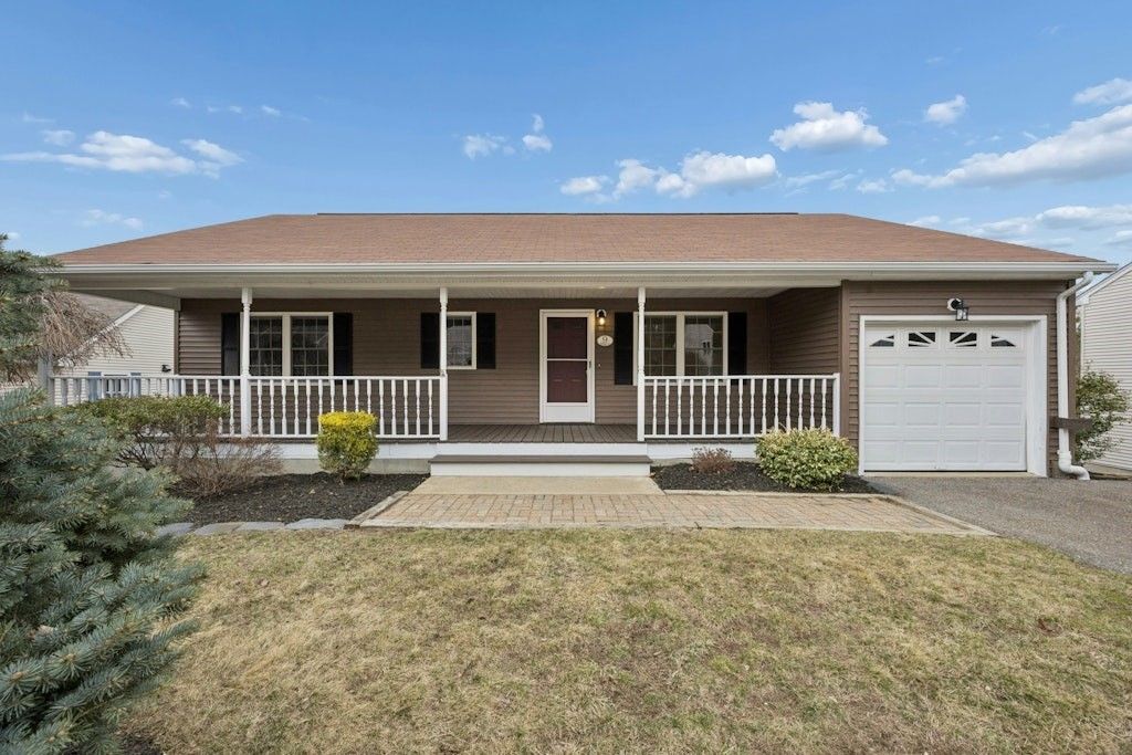 9 Bryant Lane, Northborough, MA 01532