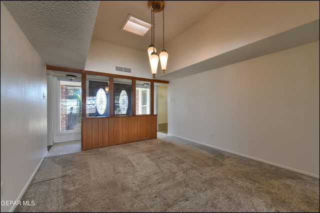 3433 Clearview Lane, El Paso, TX 79904