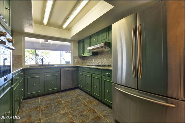 3433 Clearview Lane, El Paso, TX 79904