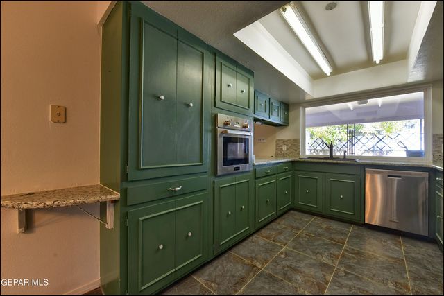 3433 Clearview Lane, El Paso, TX 79904