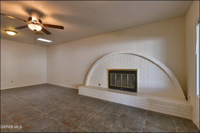 3433 Clearview Lane, El Paso, TX 79904