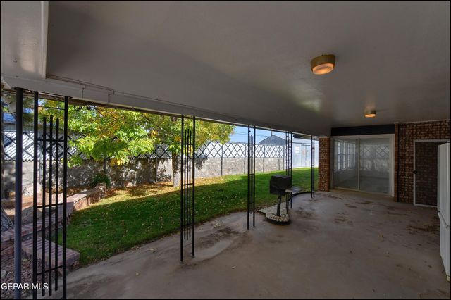 3433 Clearview Lane, El Paso, TX 79904