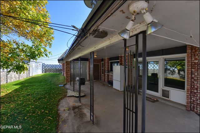 3433 Clearview Lane, El Paso, TX 79904
