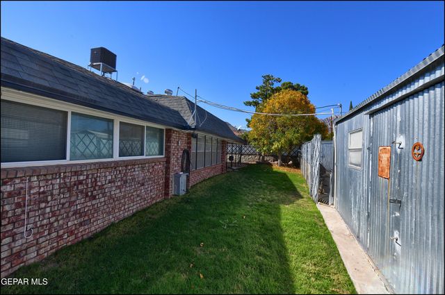 3433 Clearview Lane, El Paso, TX 79904