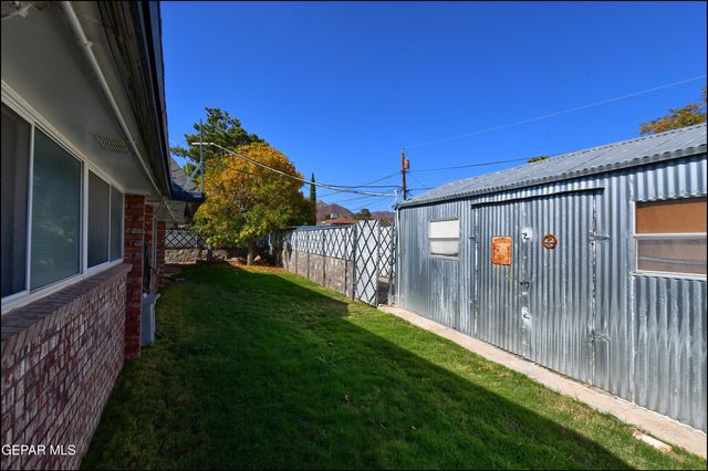 3433 Clearview Lane, El Paso, TX 79904