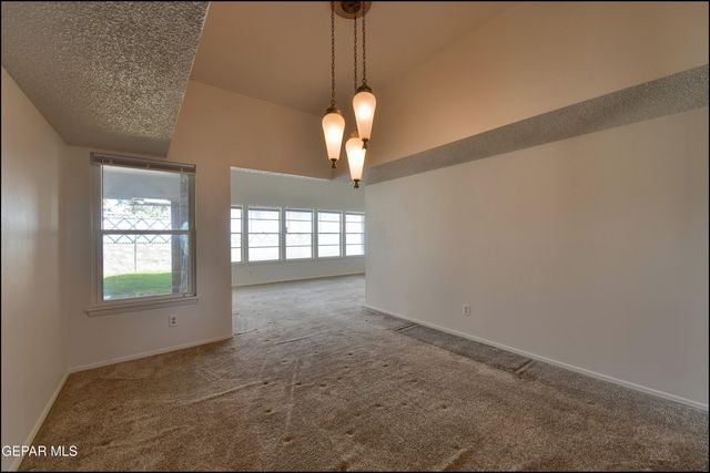 3433 Clearview Lane, El Paso, TX 79904