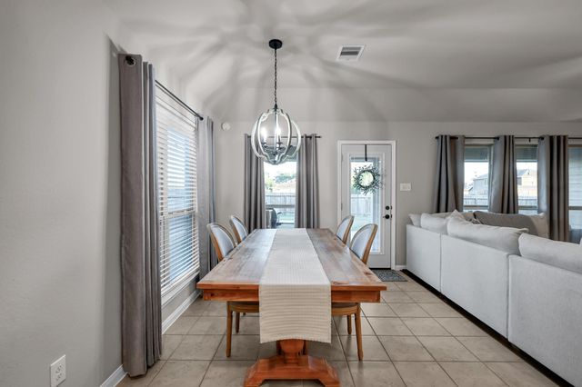 344 Country Crossing Circle, Magnolia, TX 77354