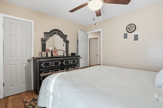 6771 SW Chaucer Dr, Lawton, OK 73505