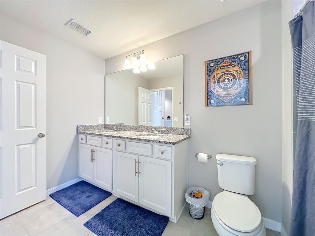 Image 37 of property listing at 3743 PLAINVIEW DRIVE, Orlando, FL 32824