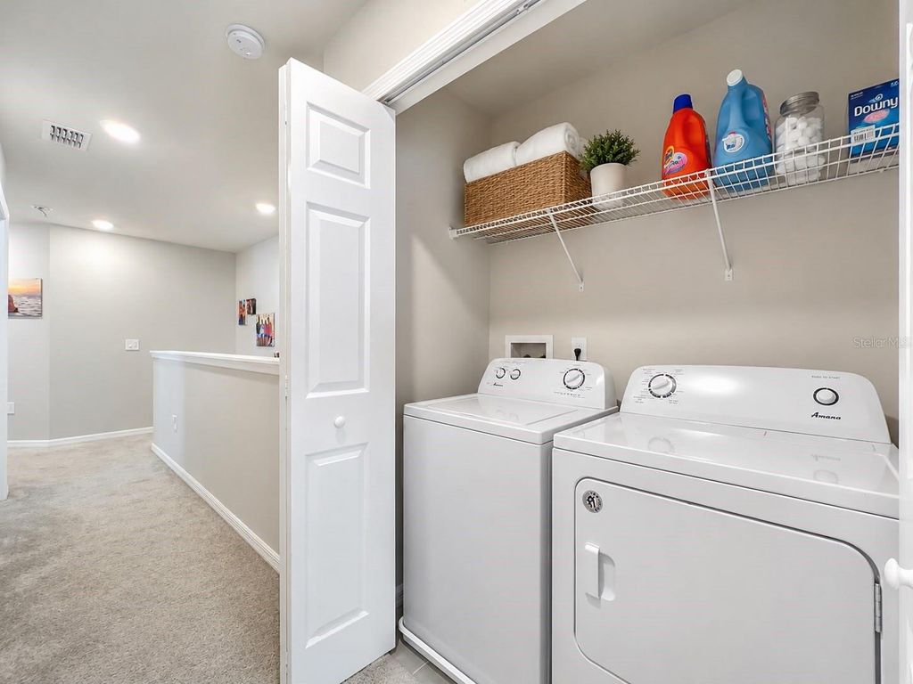 Image 47 of property listing at 3743 PLAINVIEW DRIVE, Orlando, FL 32824