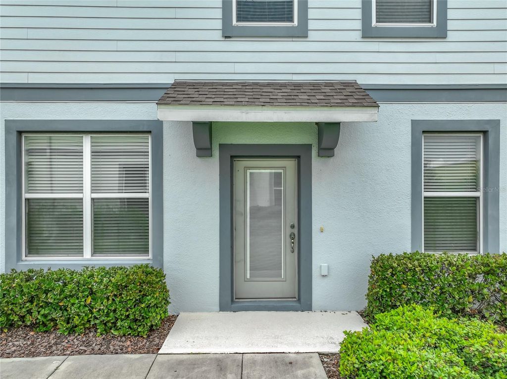 Image 6 of property listing at 3743 PLAINVIEW DRIVE, Orlando, FL 32824