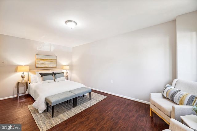 3314 S 28TH ST #304, Alexandria, VA 22302