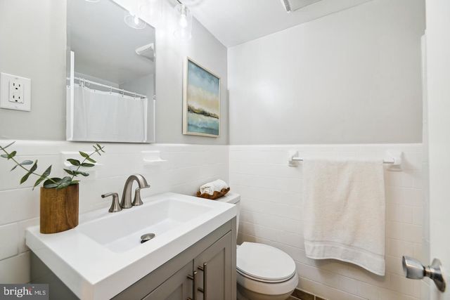 3314 S 28TH ST #304, Alexandria, VA 22302