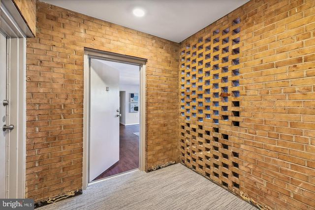 3314 S 28TH ST #304, Alexandria, VA 22302